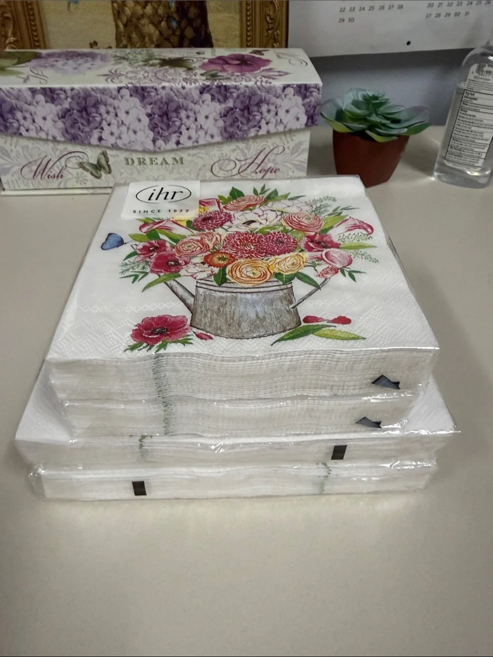 ihr White Pink Yellow Green Watering Can Floral Bouquet Napkins x 4 packs